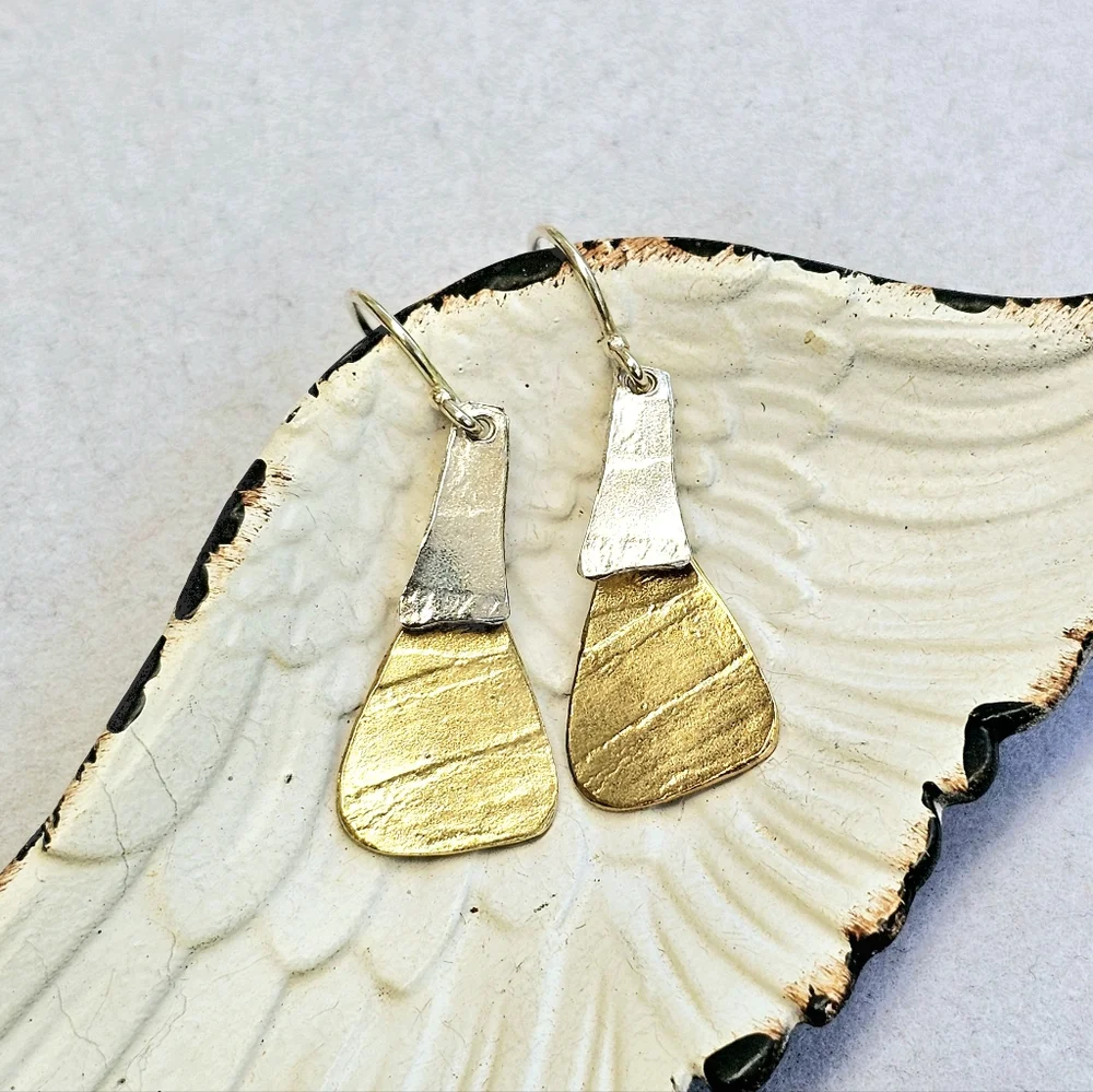 Silpada 925 and Brass Two-Tone Earrings BNWOT (Brand New Without Tags) - Picture 7 of 13